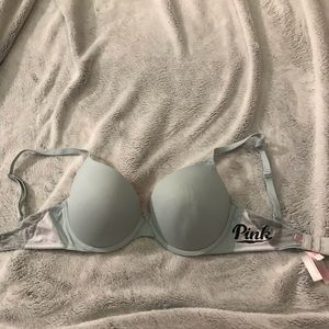 VS Pink Bra